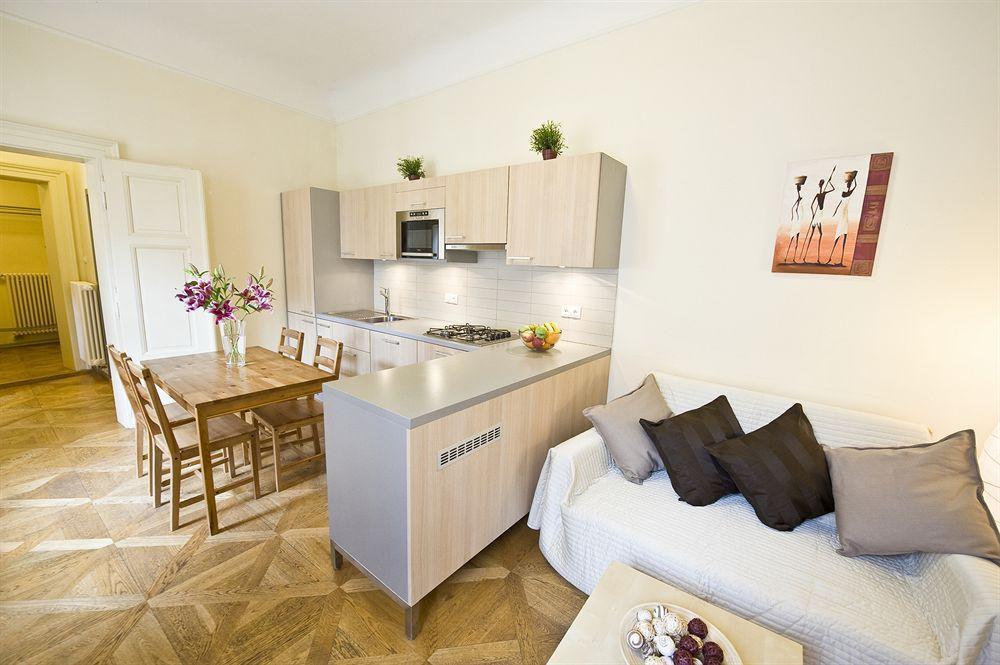 Bohemia Apartments Prague Centre Екстериор снимка