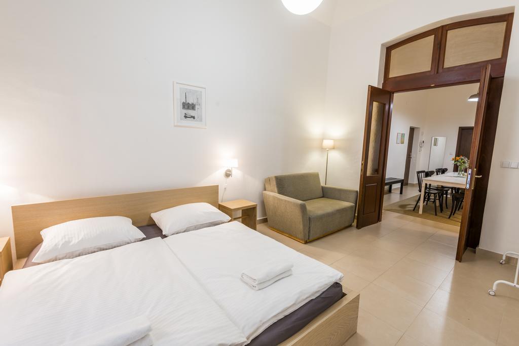 Bohemia Apartments Prague Centre Екстериор снимка
