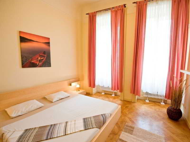 Bohemia Apartments Prague Centre Екстериор снимка