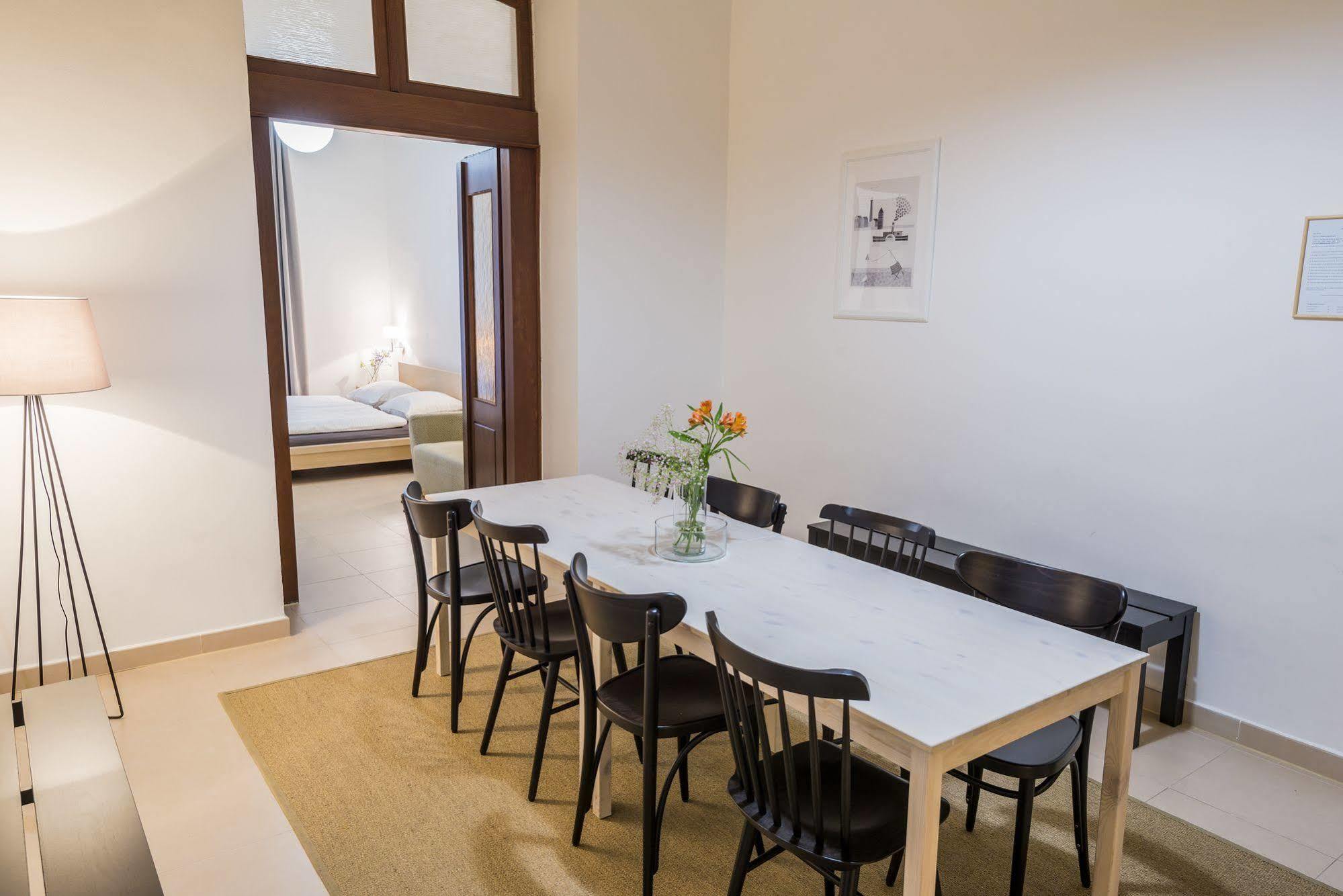 Bohemia Apartments Prague Centre Екстериор снимка