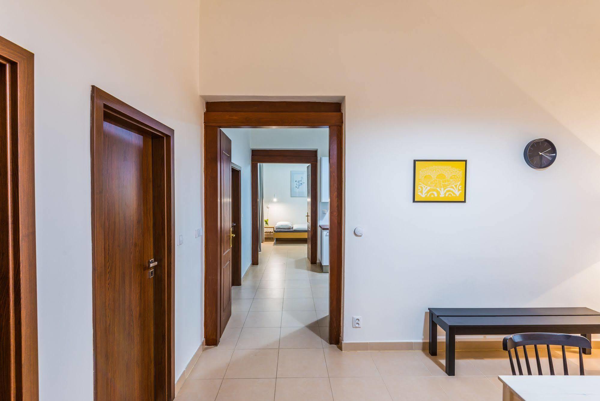 Bohemia Apartments Prague Centre Екстериор снимка