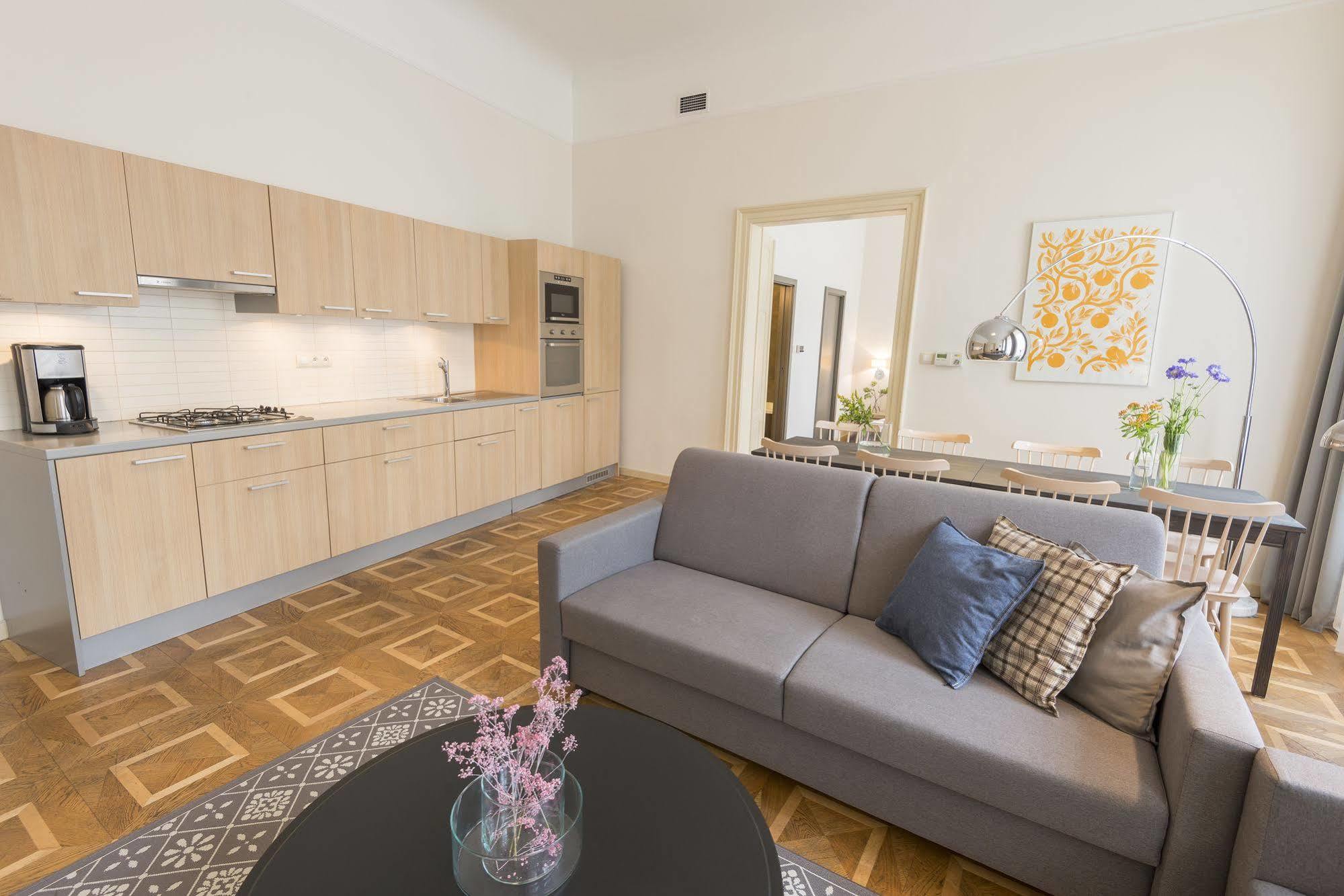 Bohemia Apartments Prague Centre Екстериор снимка